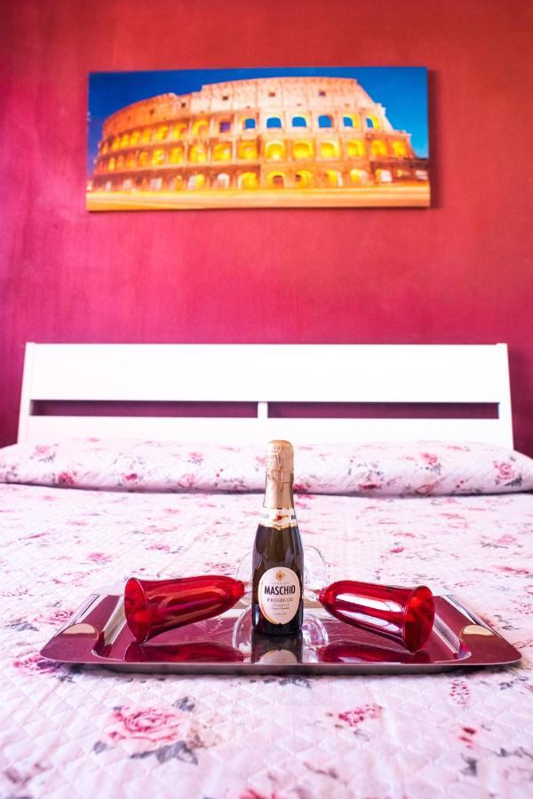 B&B Italo House Opera Bagian luar foto